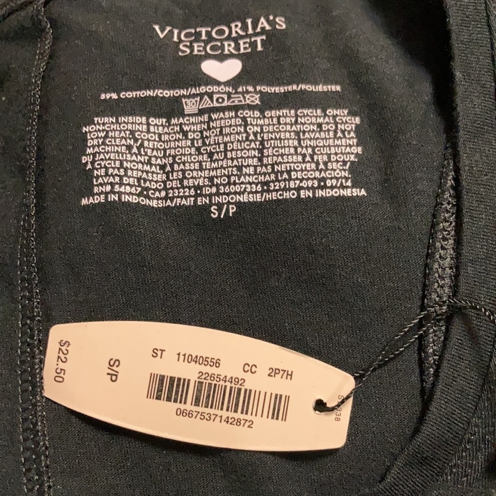 NWT - Victoria Secret - Ladies Black Tee - Picture 4 of 6